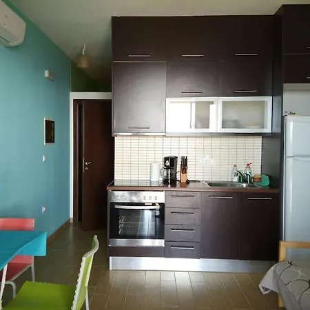 Spectacular Views In Lovely Home!!!